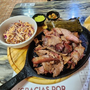 250 gr. de carne al tambor + ensalada rallada