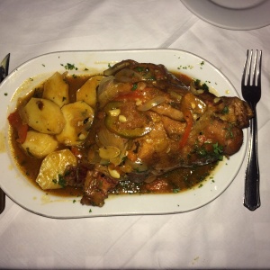 Codillo de cerdo al horno