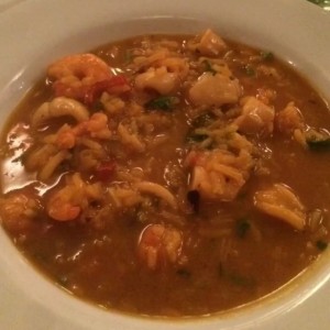 Asopado con pulpo, camarones y calamares