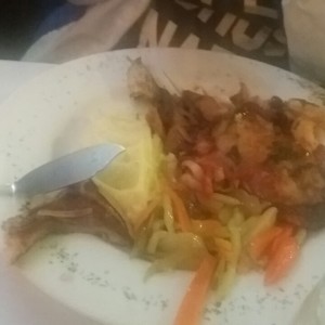 Rueda de Dorado con Mariscos