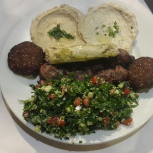 plato mixto de carne
