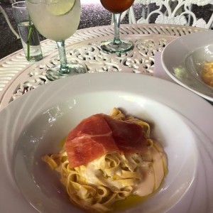 tagliatelle al huevo