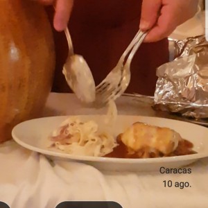 Cartoccho de Lomito y Pasta a la rueda 