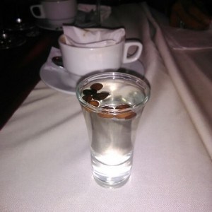 sambuca por la casa?