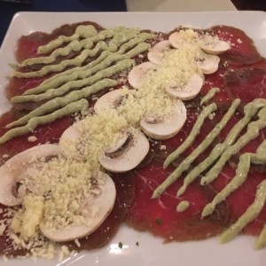 Carpaccio de Lomito!