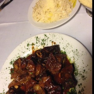 costilla bbq con pasta
