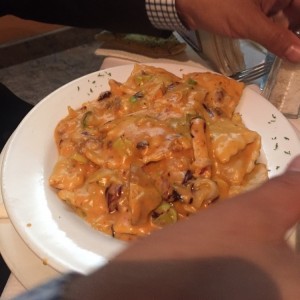Raviolis de pollo