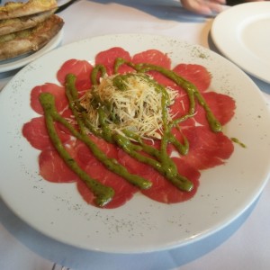 Carpaccio de lomito