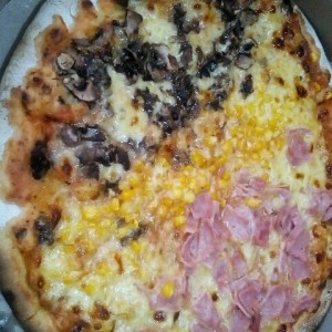 Pizza Cuatro Estaciones
