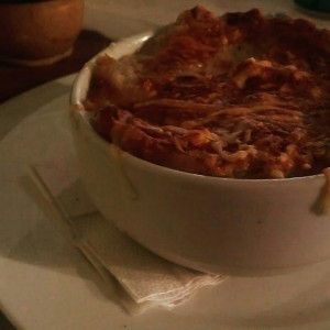sopa de cebolla