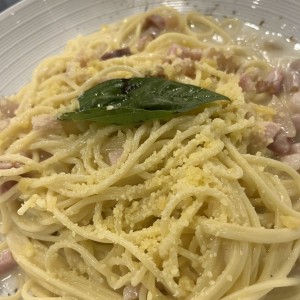 Pasta carbonara
