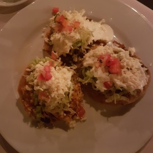 tostadas mixtas