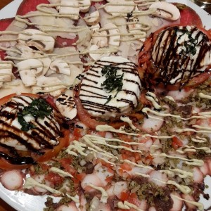 Trío de carpaccio (Pulpo, Lomito y capresa)