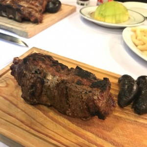 bife de chorizo y morzilla 