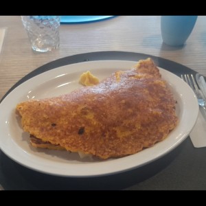 Cachapa con queso de mano, muy buena