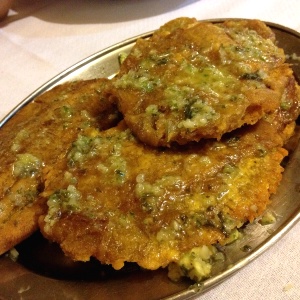 Tostones con ajo.