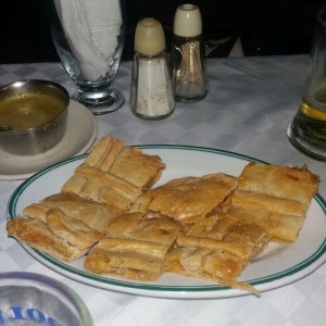 empanada gallega de pollo