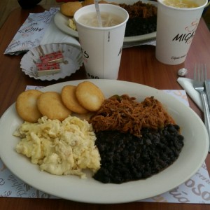 Desayuno Criollo