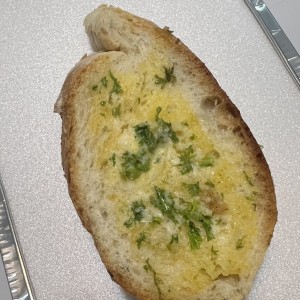 Pan con Ajo