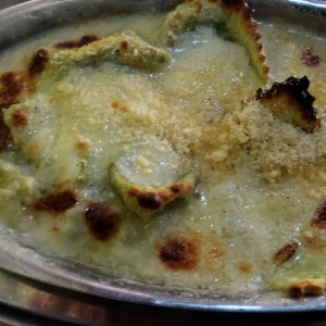 Tortelloni de ricotta y espinaca