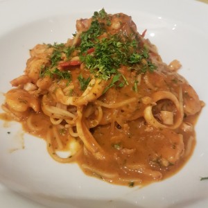 Platos Principales - Pasta Marinera