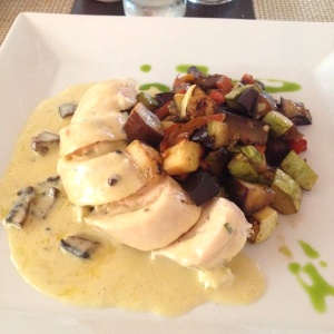 Envoltini de pollo con caponata!! 