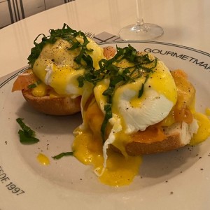 Benedictinos de salmón 