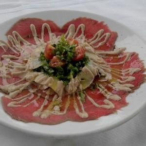 Carpaccio de lomito