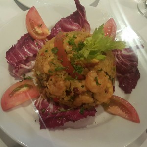arroz con camarones y pulpo