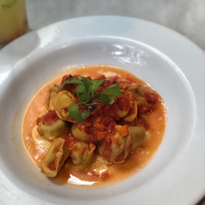 tortellini de carne