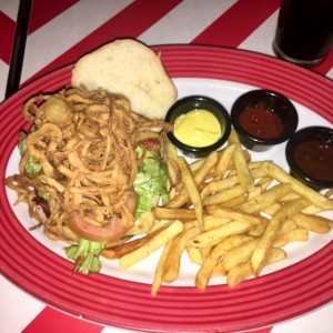 bbq triburger