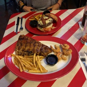 costillas & hamburguesa 