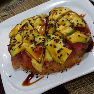 sushi pizza 