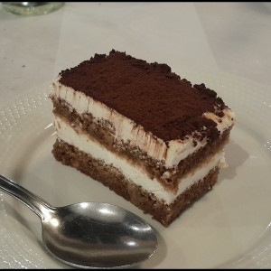 Tiramisú,  excelente!