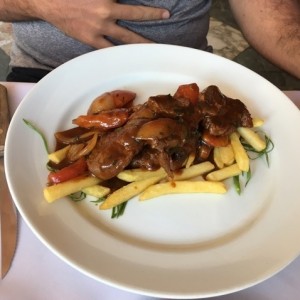 lomo saltado 