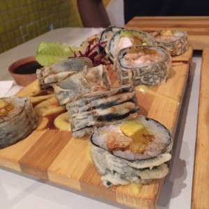 Chicken Rol Tempurizado.