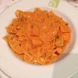 Farfalle al salmon!