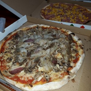 fungi + extra de tocineta - jamon, maiz