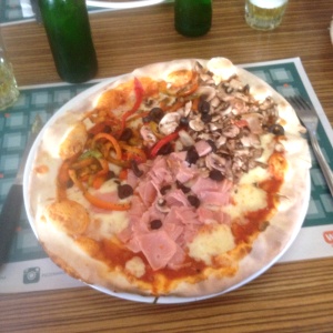 Pizza cuatro estaciones