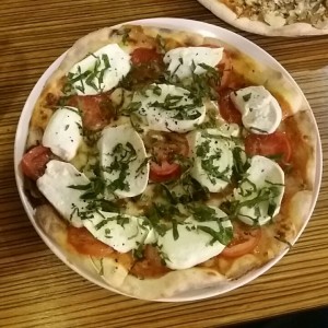 Pizza Capresa