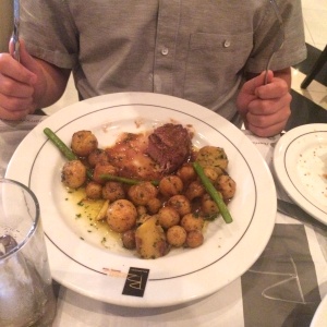 Lomito al grill con papas colombianas