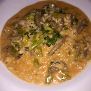 Rissoto de Lomito y esparragos