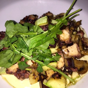 Pulpo marinado al grill