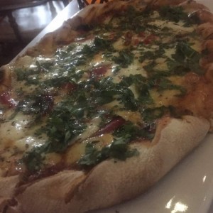 pizza caprese