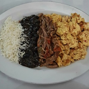 desayuno criollo 