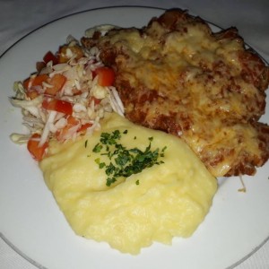 Milanesa de Res a la Parmesana