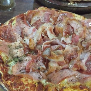 Pizza Consentida, buena..!