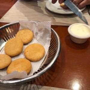 arepuelas con nata 90/100