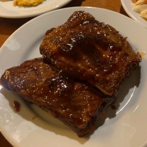 Rack de costillas BBQ