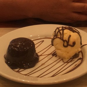 Souffle de chocolate con helado